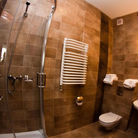 Trzy Korony Boutique Hotel&Spa Piwne Puławy 外观 照片