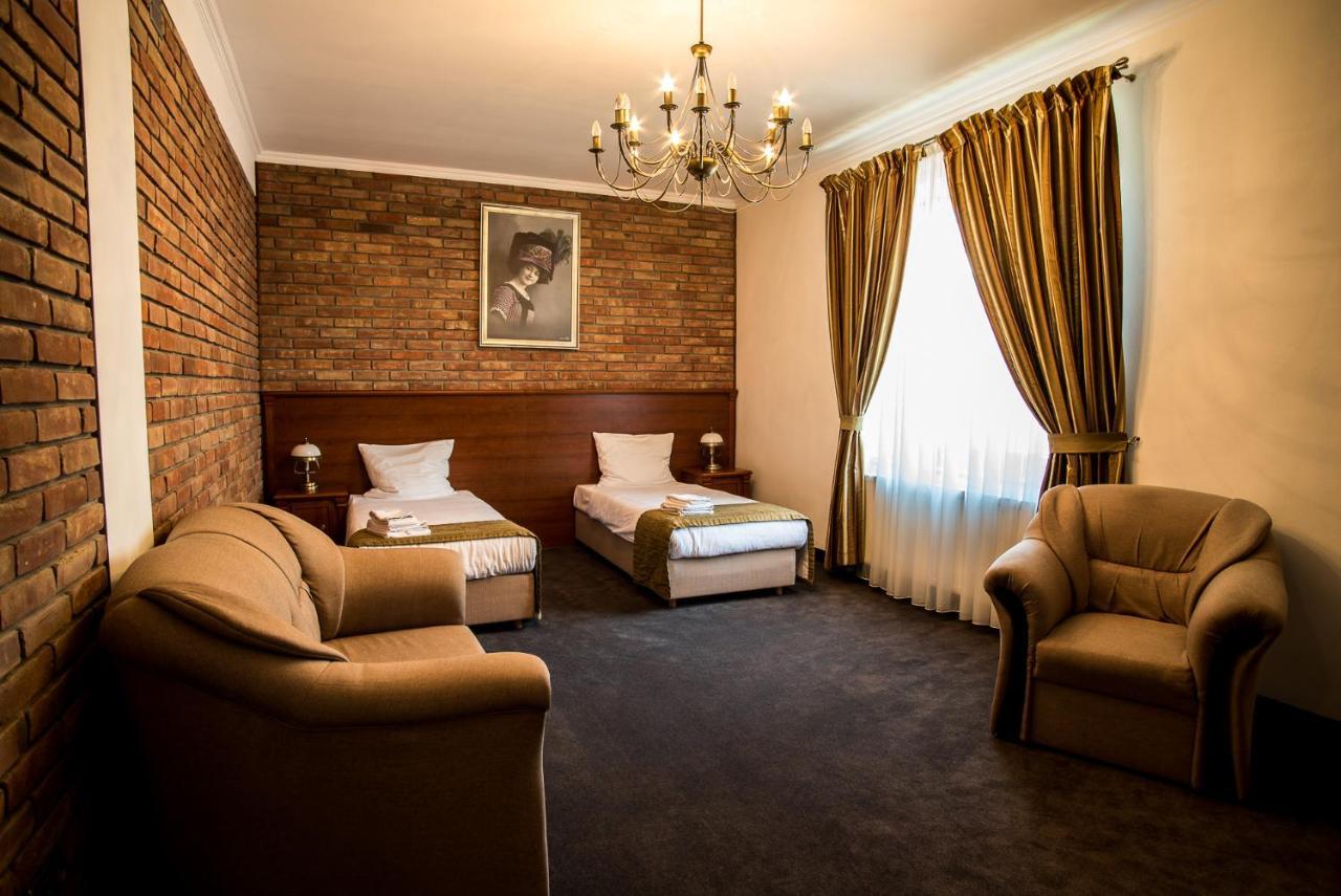 Trzy Korony Boutique Hotel&Spa Piwne Puławy 外观 照片